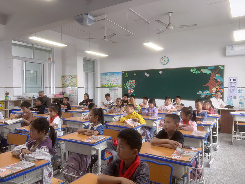 f66ed63744e4db0e5153bb5793c6521_副本.jpg
